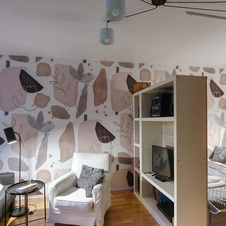 P&O Apartments Chomiczowka Varsó Kültér fotó