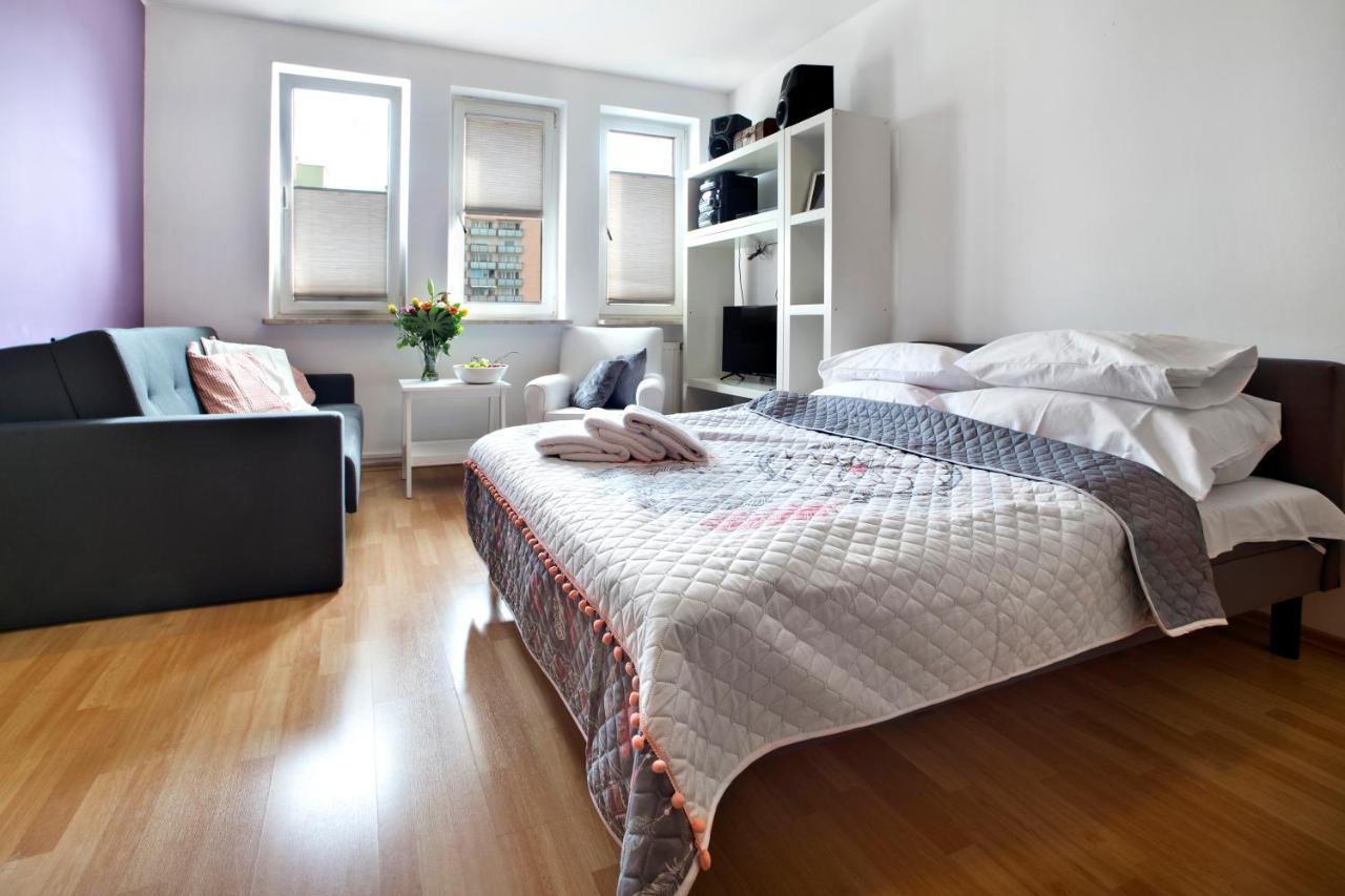 P&O Apartments Chomiczowka Varsó Kültér fotó
