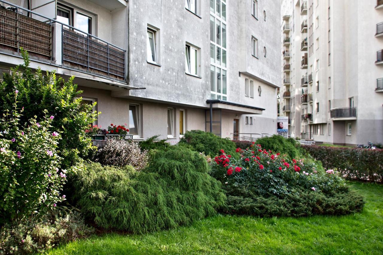 P&O Apartments Chomiczowka Varsó Kültér fotó